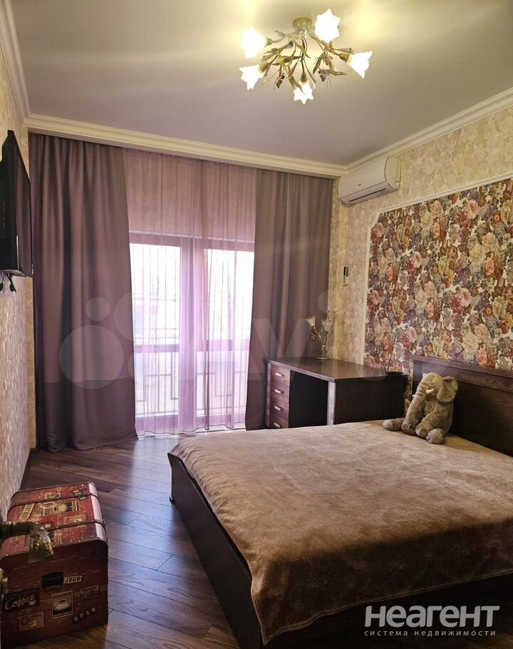 Продается 2-х комнатная квартира, 100,4 м²