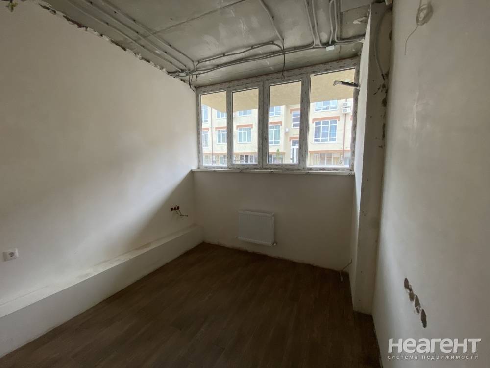 Продается 1-комнатная квартира, 36 м²