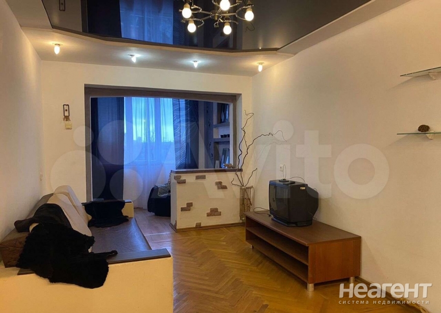 Продается 3-х комнатная квартира, 63 м²