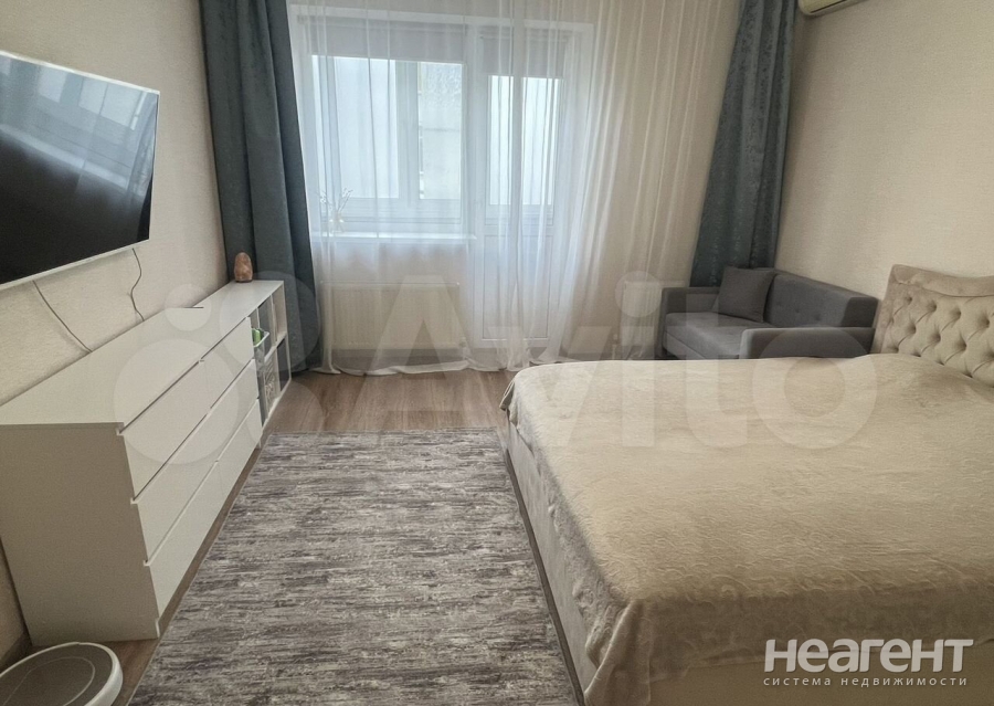 Продается 1-комнатная квартира, 38,6 м²