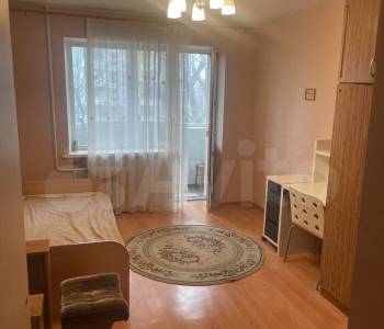 Сдается Многокомнатная квартира, 60 м²