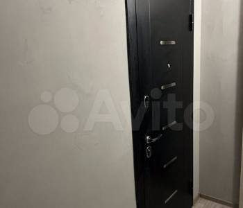 Продается 1-комнатная квартира, 32 м²