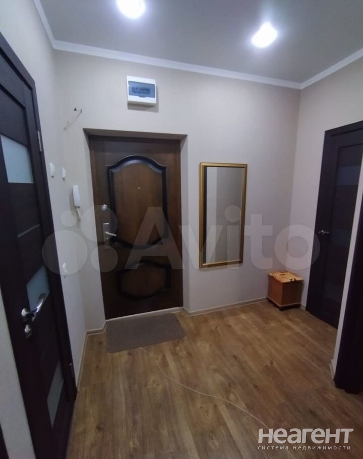 Продается 1-комнатная квартира, 36,7 м²