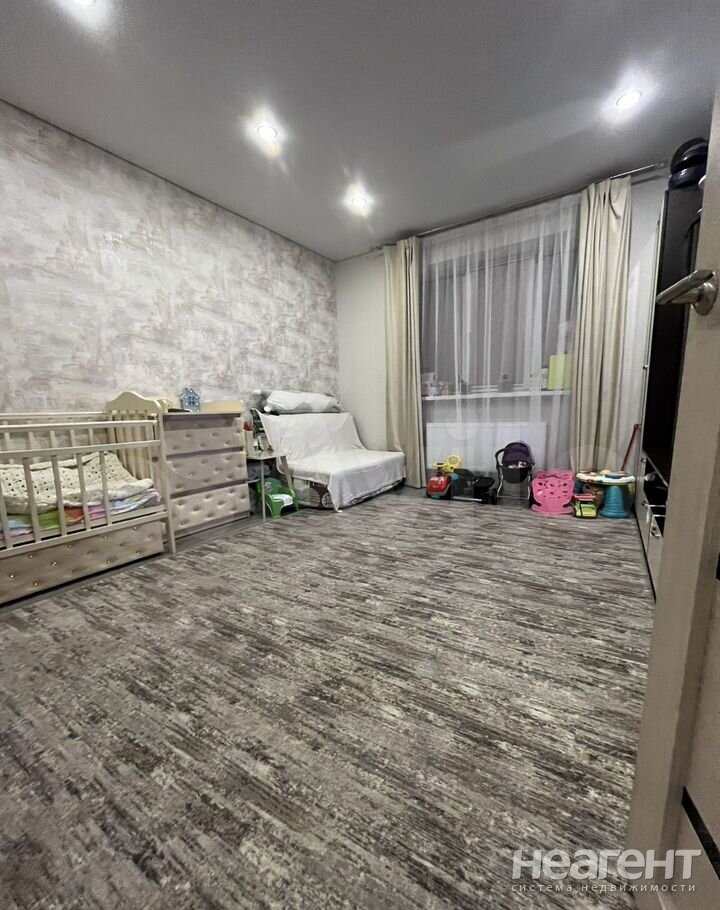 Продается 1-комнатная квартира, 39,5 м²