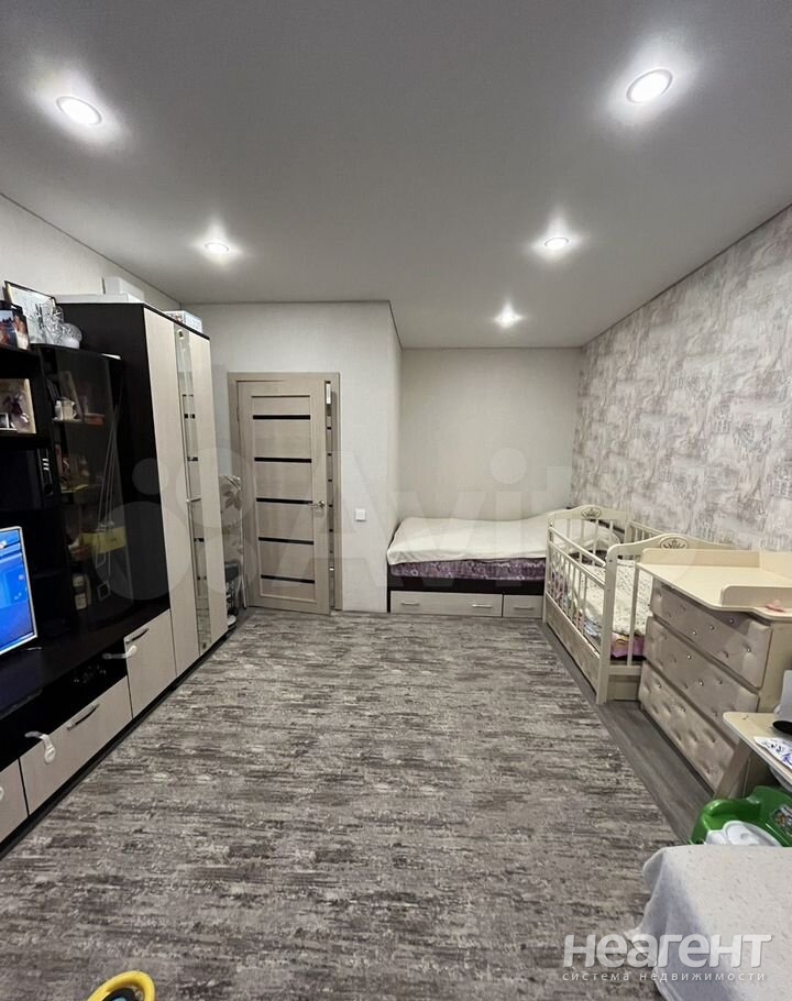 Продается 1-комнатная квартира, 39,5 м²