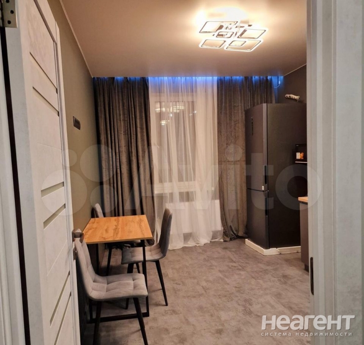 Продается 2-х комнатная квартира, 72 м²