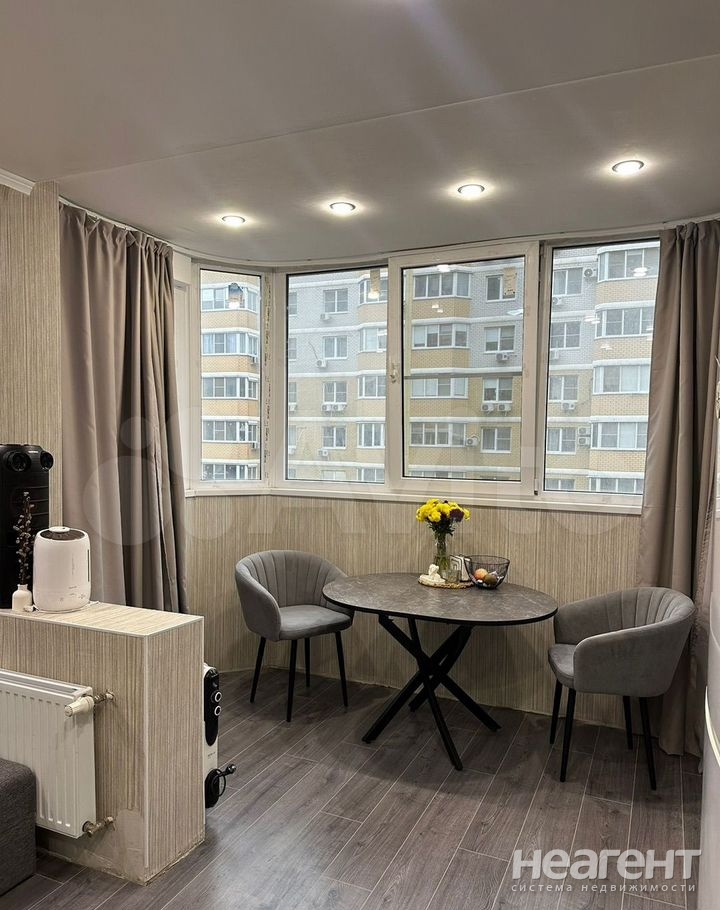 Продается 1-комнатная квартира, 41 м²