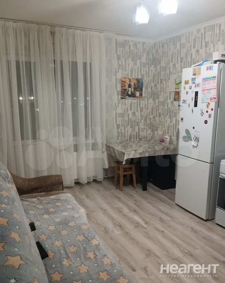 Продается 1-комнатная квартира, 40,1 м²