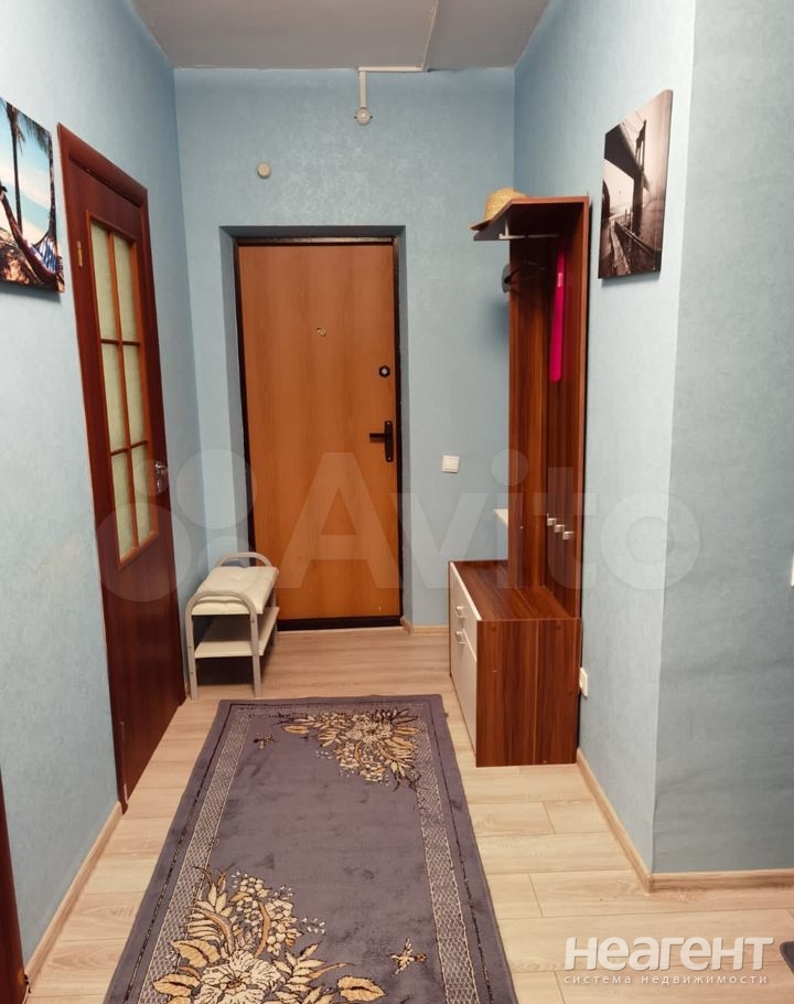 Продается 2-х комнатная квартира, 70,3 м²