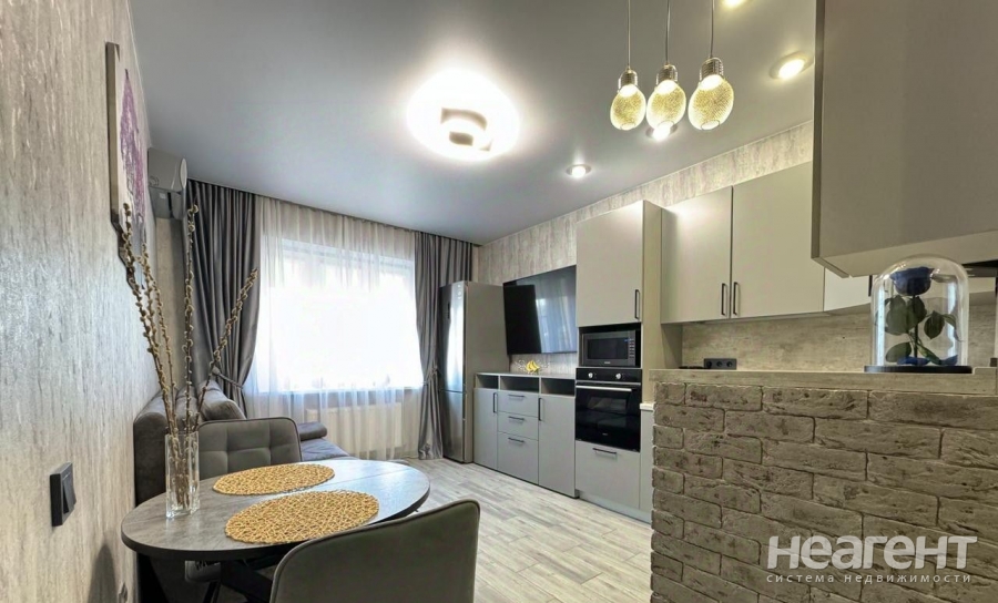 Продается 2-х комнатная квартира, 54 м²