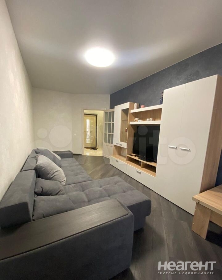 Продается 1-комнатная квартира, 45,9 м²