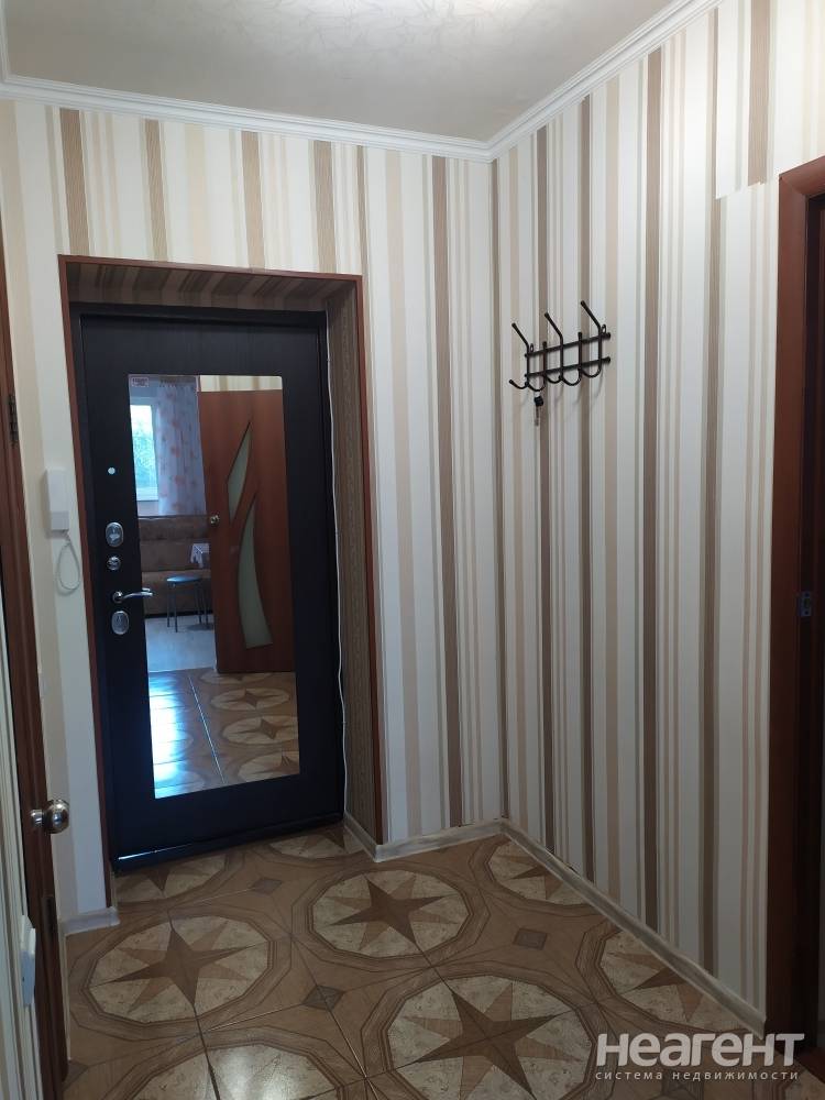 Продается 1-комнатная квартира, 41 м²