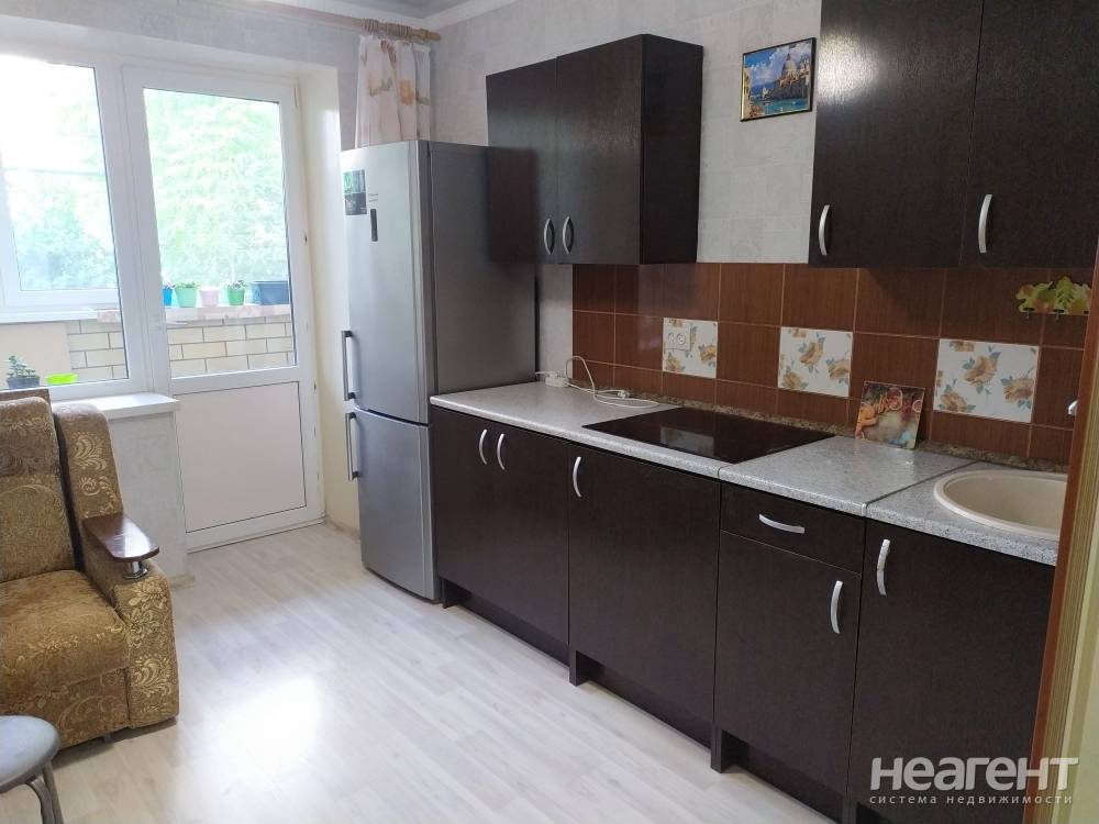 Продается 1-комнатная квартира, 41 м²