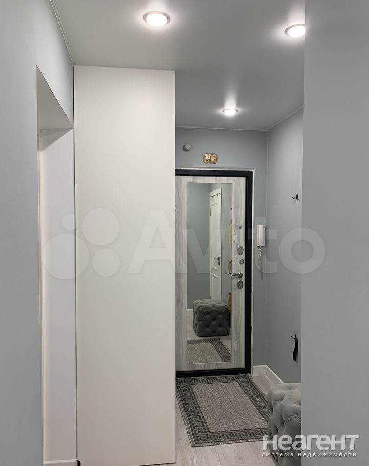 Продается 1-комнатная квартира, 39 м²