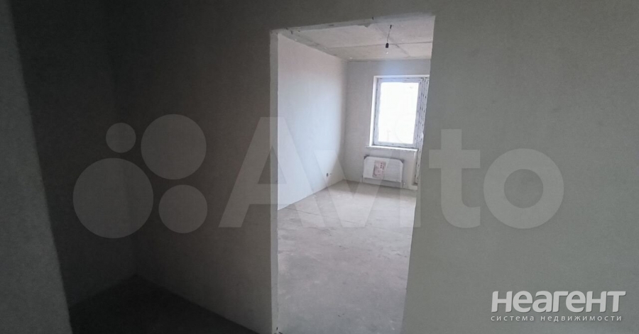 Продается 1-комнатная квартира, 45,6 м²