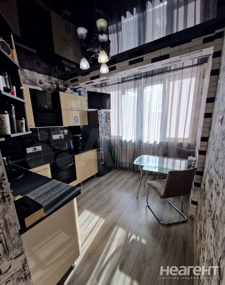 Продается 1-комнатная квартира, 44,2 м²