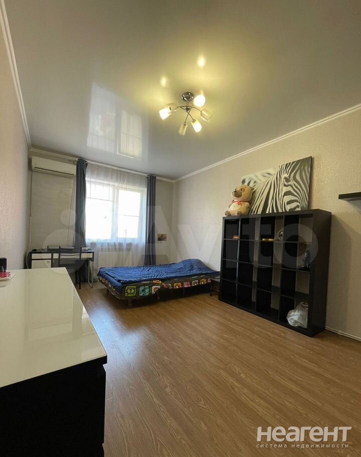 Продается 1-комнатная квартира, 46,4 м²