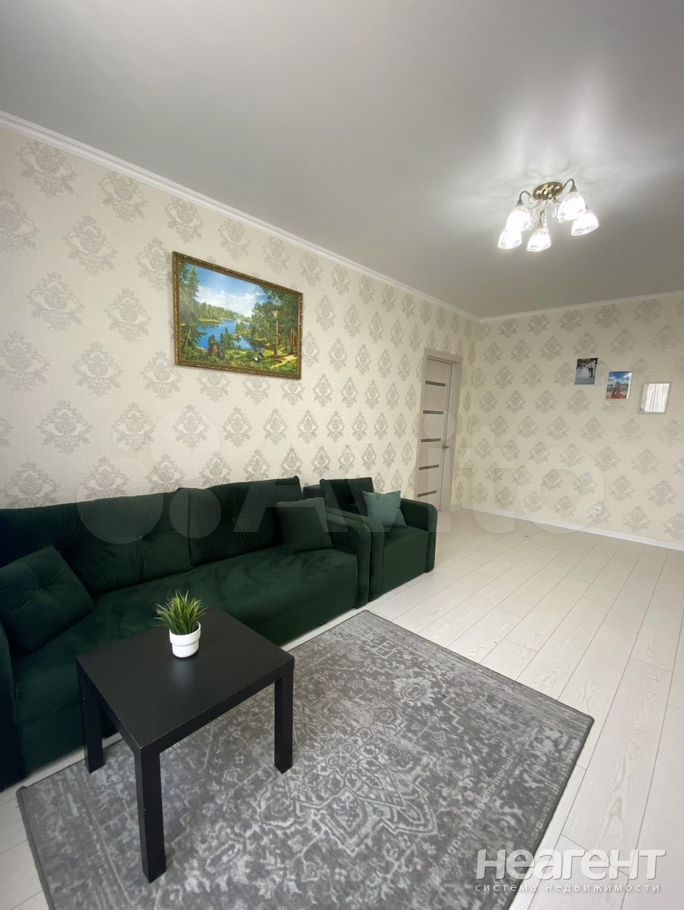 Продается 2-х комнатная квартира, 65,4 м²