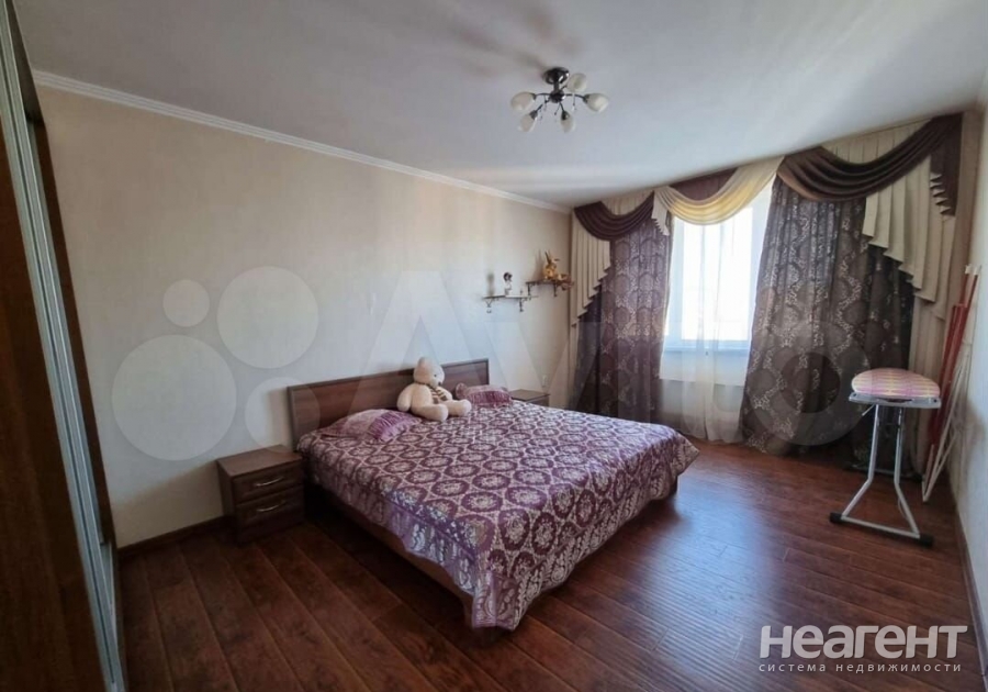 Продается 1-комнатная квартира, 49,5 м²