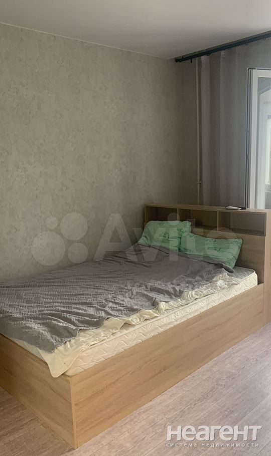 Продается 1-комнатная квартира, 32,7 м²