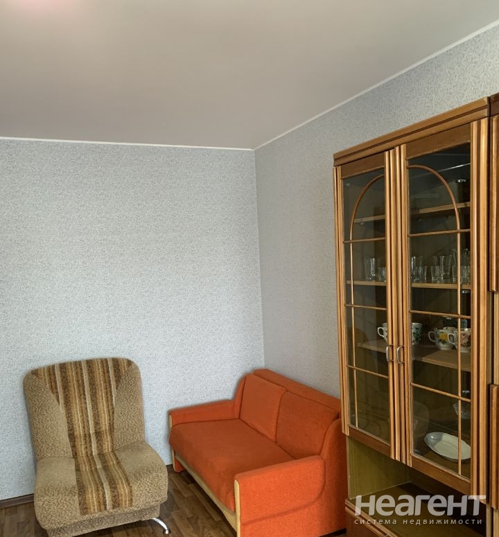 Продается 1-комнатная квартира, 37,5 м²