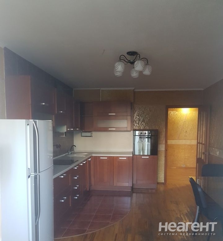 Продается 3-х комнатная квартира, 93,79 м²