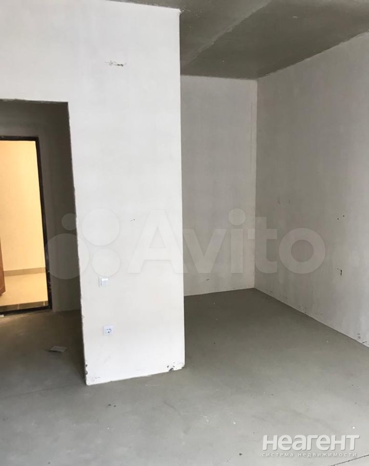 Продается 1-комнатная квартира, 36,6 м²