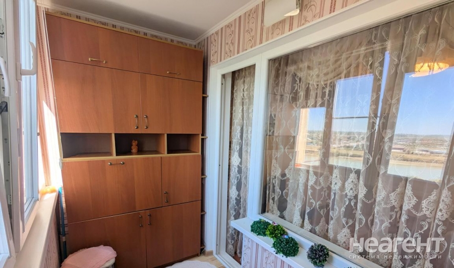 Продается 1-комнатная квартира, 29,8 м²