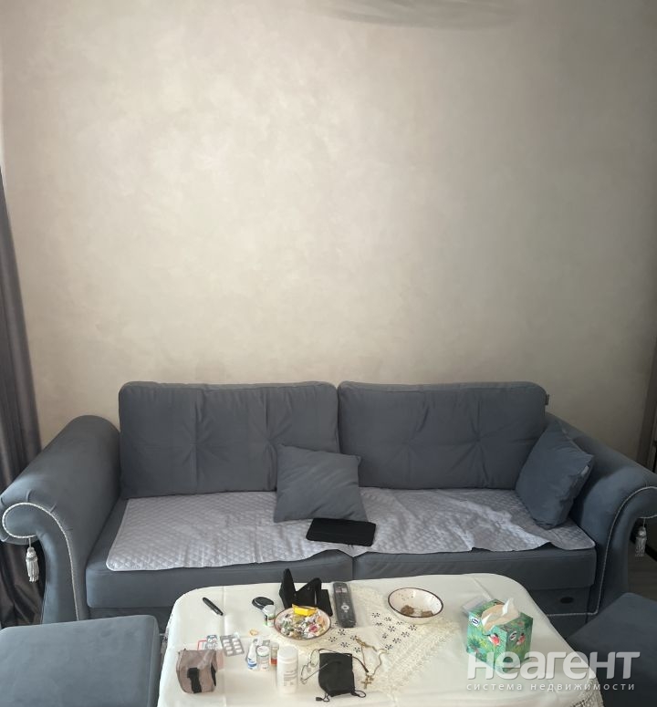 Продается 1-комнатная квартира, 48 м²