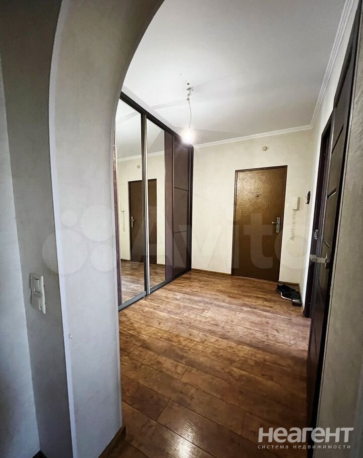 Продается 2-х комнатная квартира, 62 м²