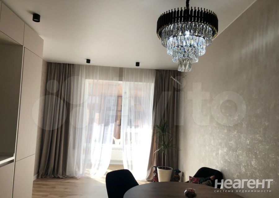 Продается 2-х комнатная квартира, 74 м²