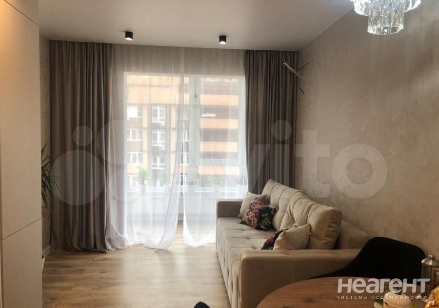 Продается 2-х комнатная квартира, 74 м²