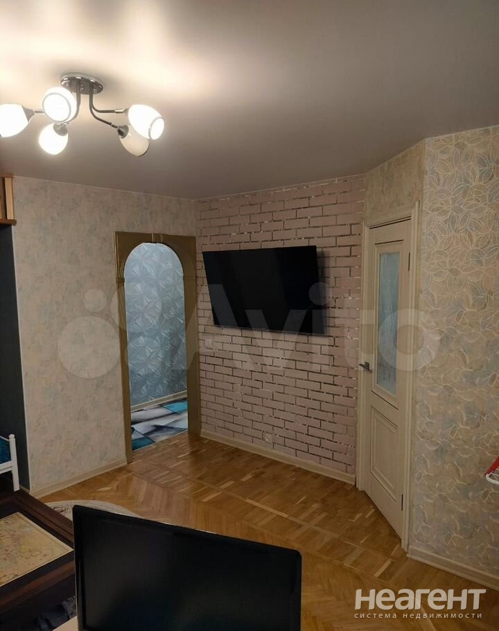 Продается 1-комнатная квартира, 33,5 м²