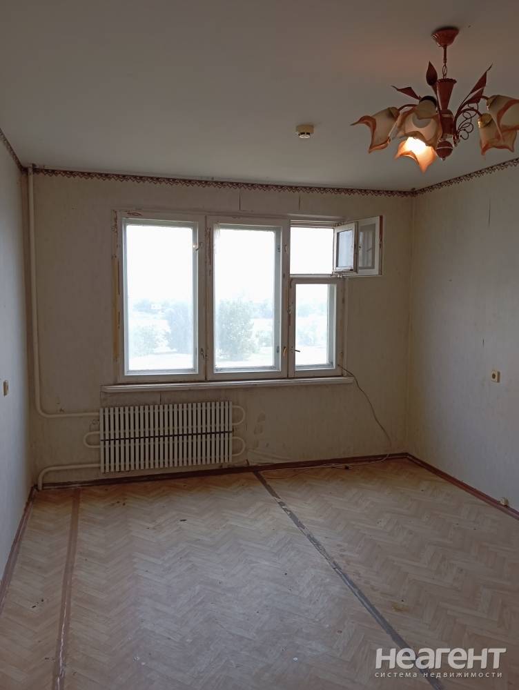 Продается 1-комнатная квартира, 40 м²