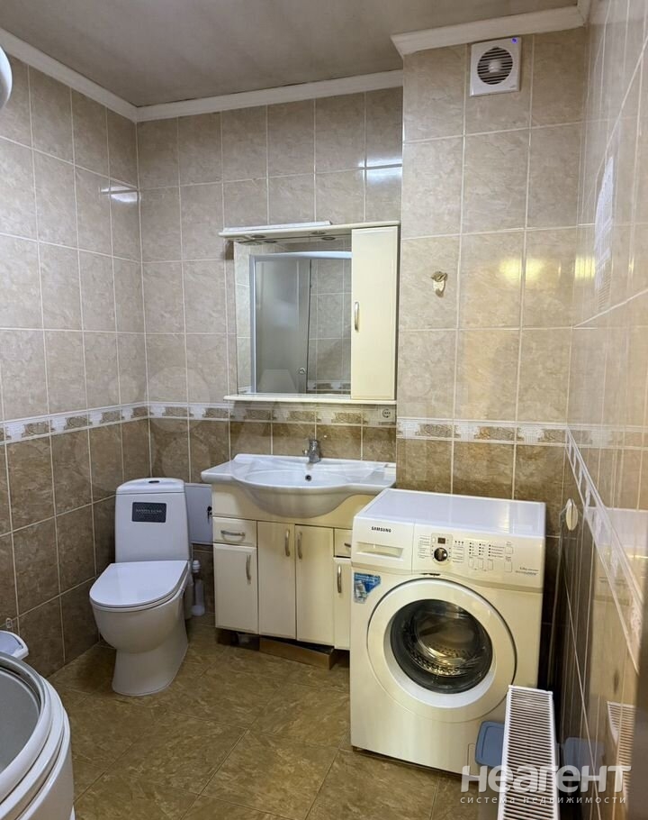 Продается Многокомнатная квартира, 108 м²