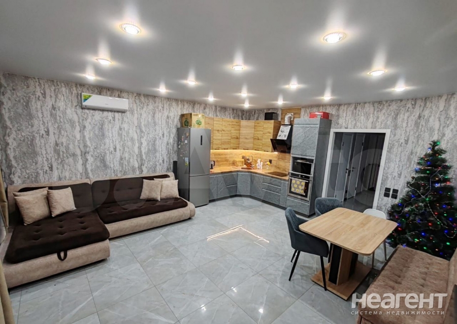 Продается 3-х комнатная квартира, 106 м²