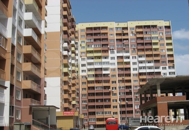 Продается 1-комнатная квартира, 37,7 м²