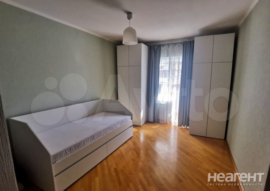 Продается 2-х комнатная квартира, 62 м²