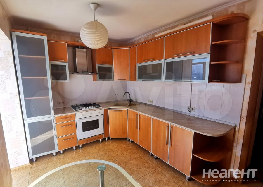 Продается 2-х комнатная квартира, 62 м²