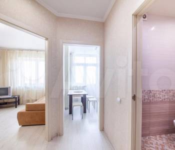 Продается 1-комнатная квартира, 37 м²