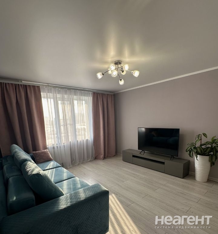 Продается 2-х комнатная квартира, 61 м²