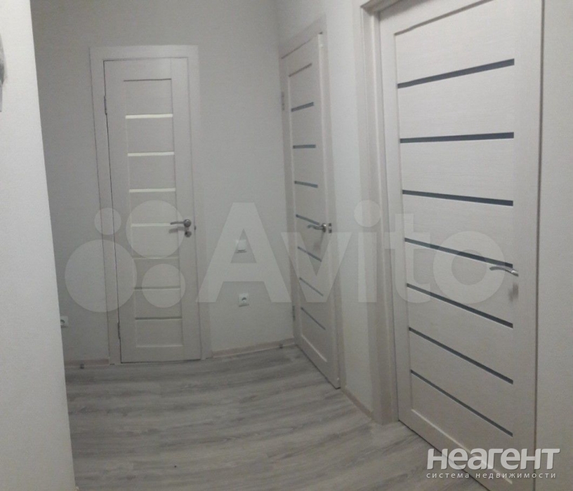 Продается 1-комнатная квартира, 33 м²