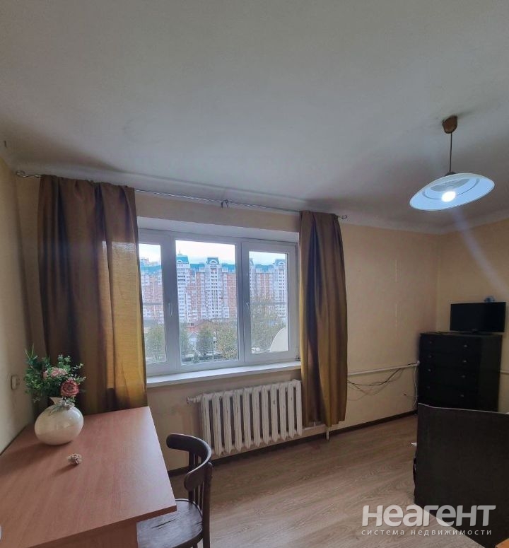 Сдается 2-х комнатная квартира, 65 м²