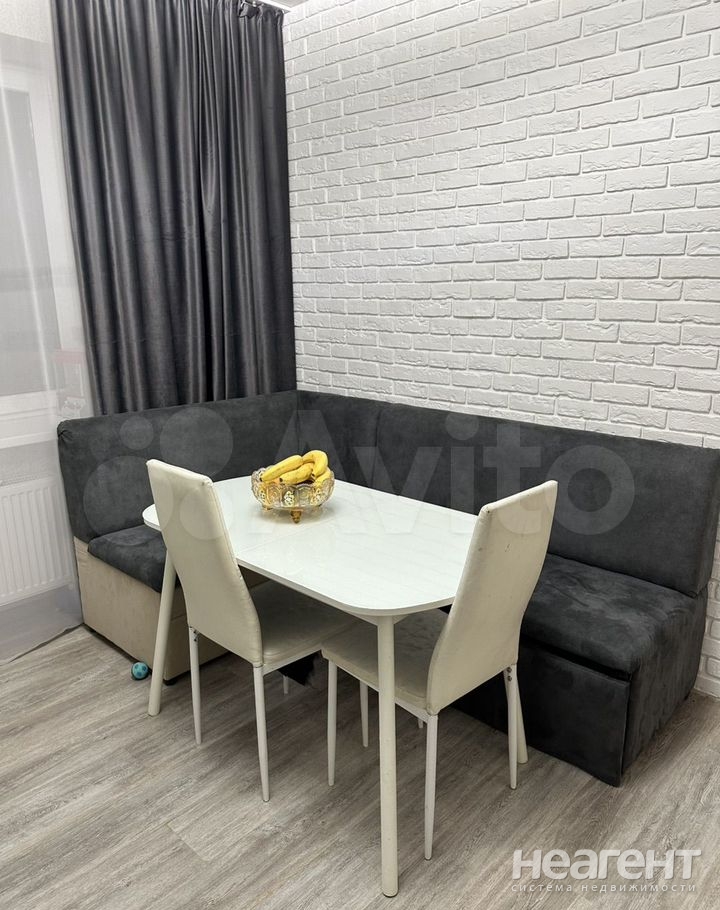 Продается 2-х комнатная квартира, 56 м²