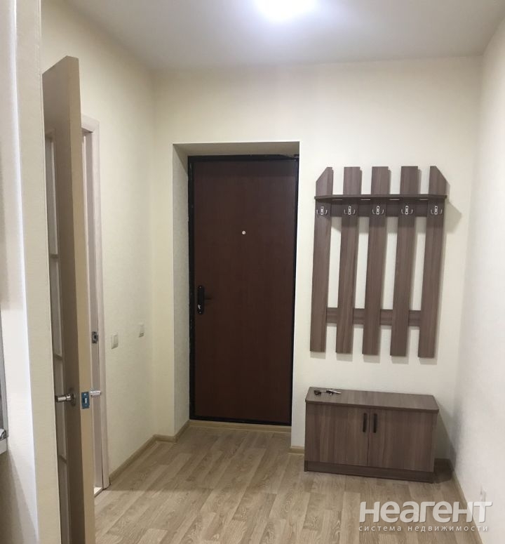 Сдается 1-комнатная квартира, 32 м²