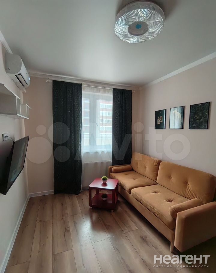 Продается 1-комнатная квартира, 28 м²