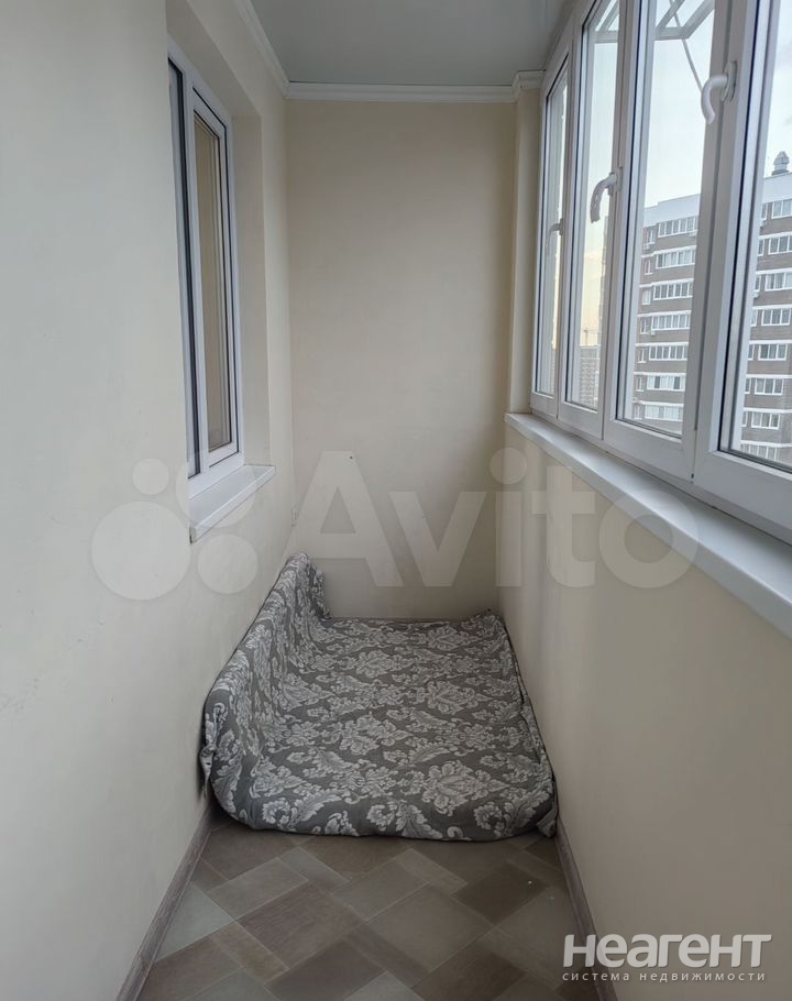 Продается 1-комнатная квартира, 28 м²