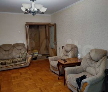 Продается Многокомнатная квартира, 80 м²