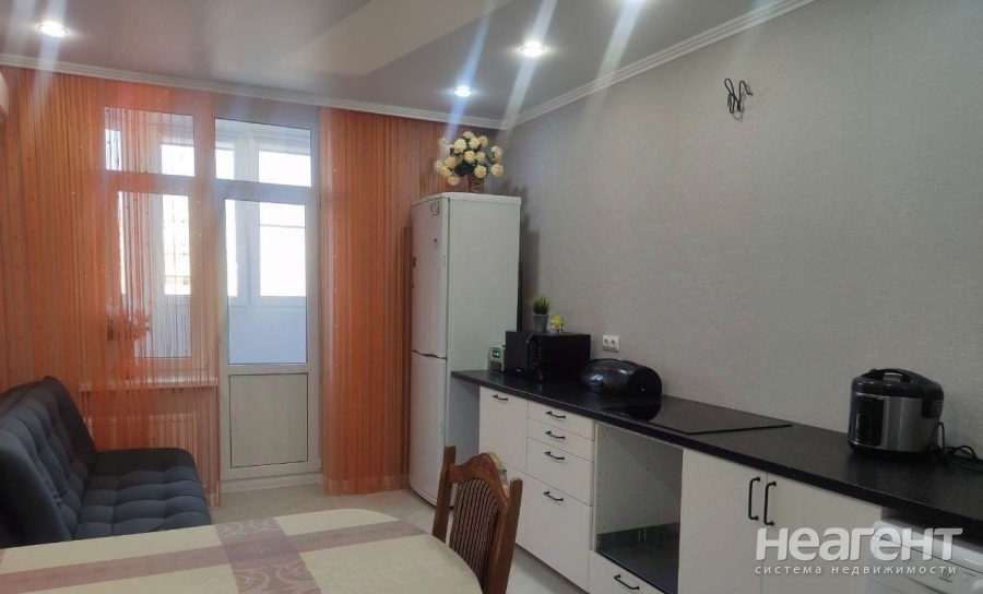 Продается 2-х комнатная квартира, 72 м²