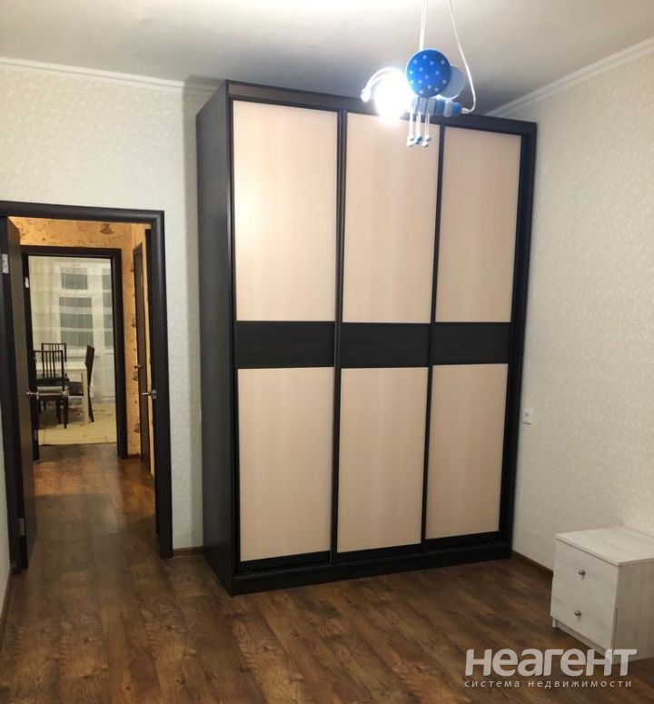 Сдается 2-х комнатная квартира, 62 м²